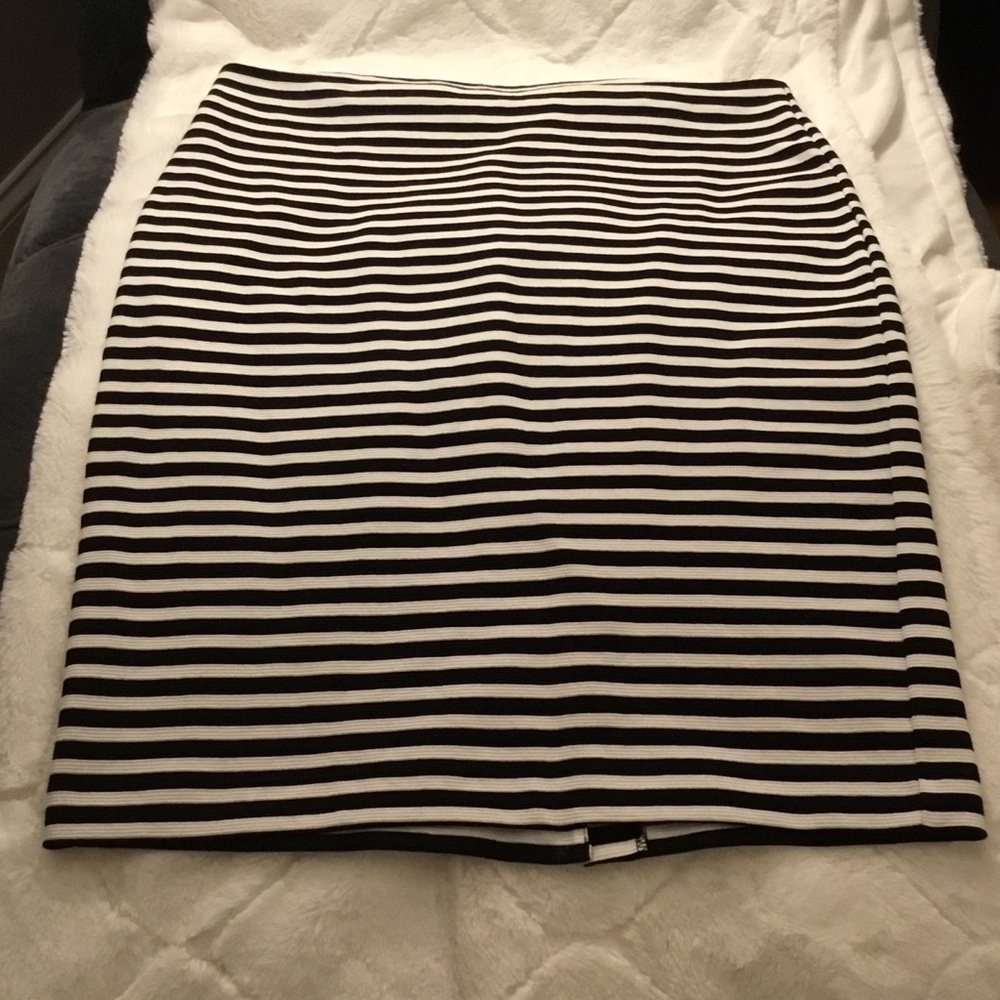 Merona Black & White Striped Pencil Skirt